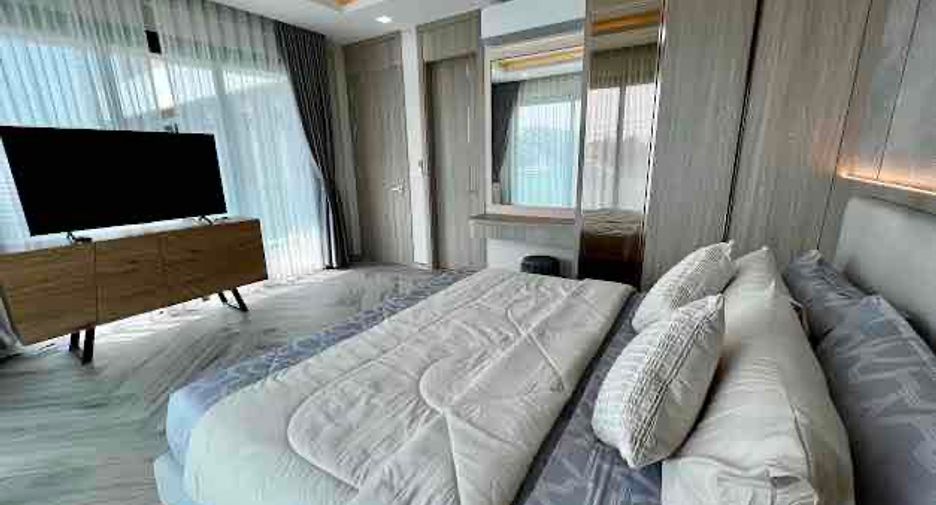 For sale 5 bedrooms villa in Bang Lamung, Chonburi