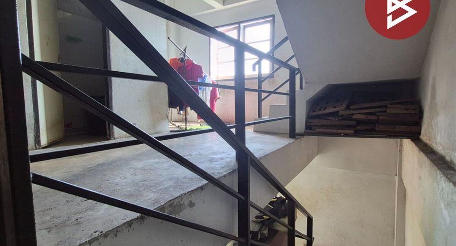 For sale retail Space in Mueang Samut Sakhon, Samut Sakhon