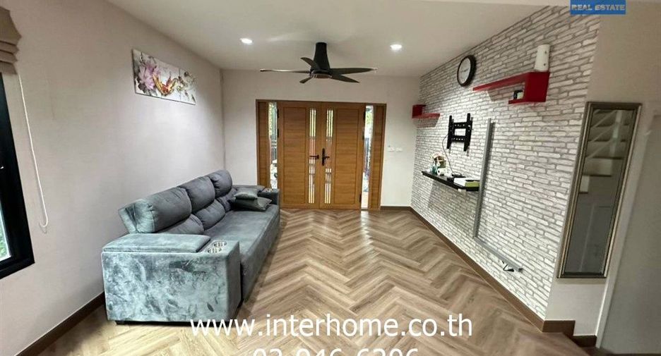 For sale 4 bedrooms house in Pak Kret, Nonthaburi