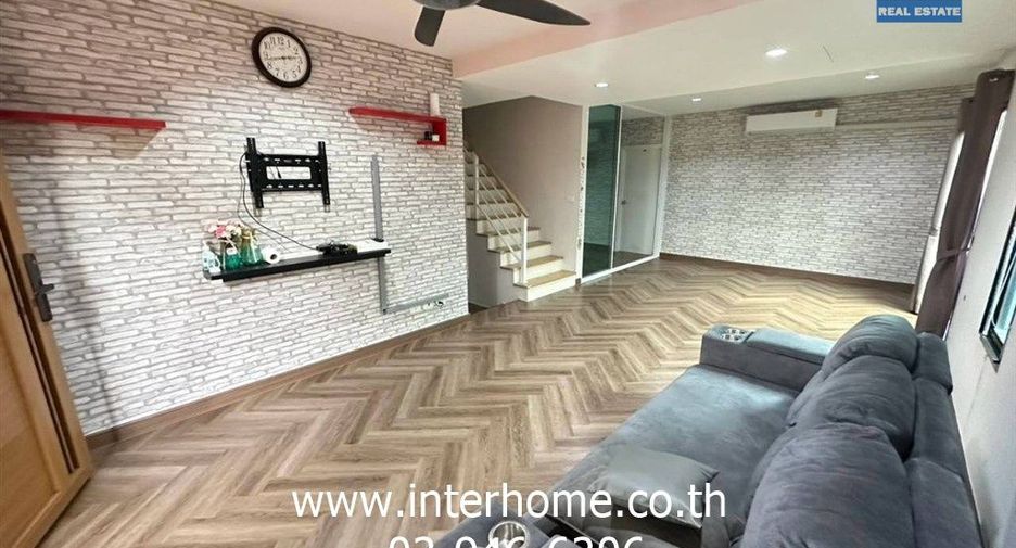 For sale 4 bedrooms house in Pak Kret, Nonthaburi