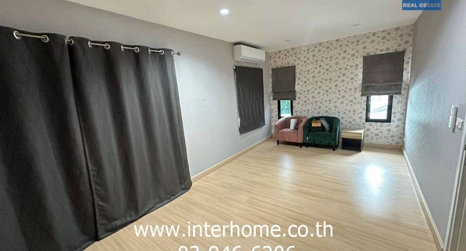For sale 4 bedrooms house in Pak Kret, Nonthaburi