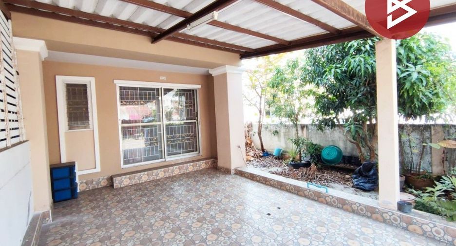 For sale 2 bedrooms townhouse in Phan Thong, Chonburi