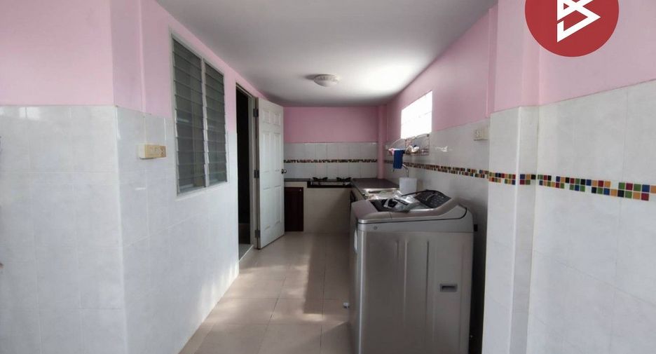 For sale 2 bedrooms townhouse in Phan Thong, Chonburi