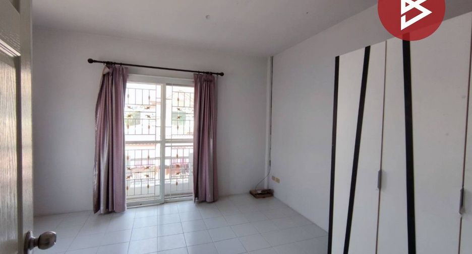 For sale 2 bedrooms townhouse in Phan Thong, Chonburi