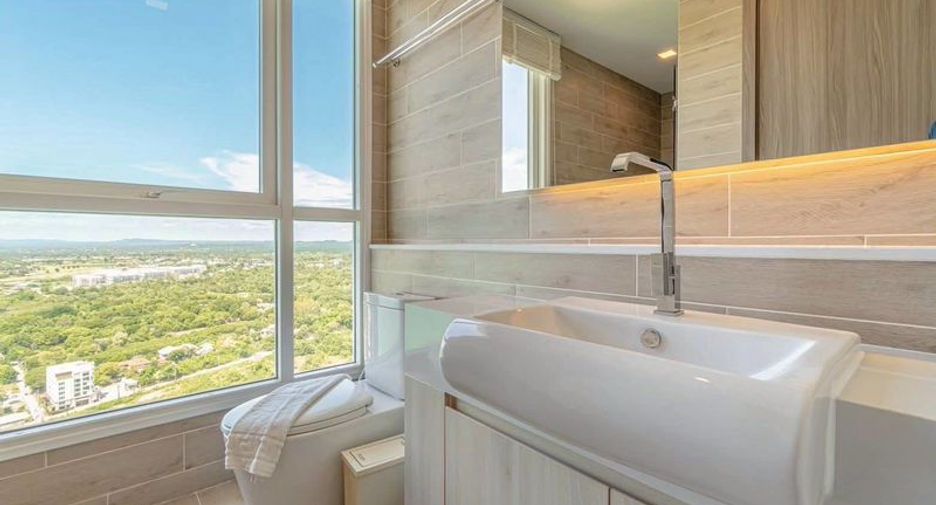 For sale 3 bedrooms condo in Sattahip, Chonburi