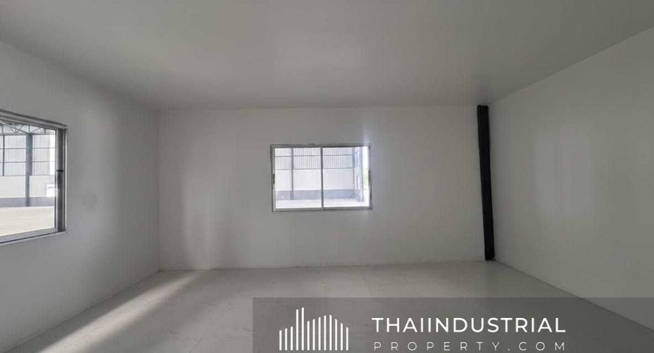 For sale warehouse in Ban Bueng, Chonburi