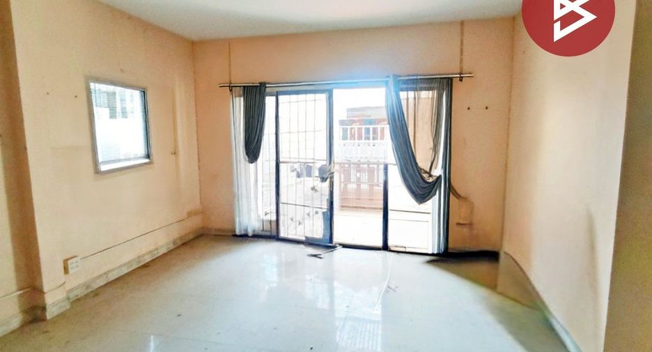 For sale 3 bedrooms house in Mueang Chachoengsao, Chachoengsao
