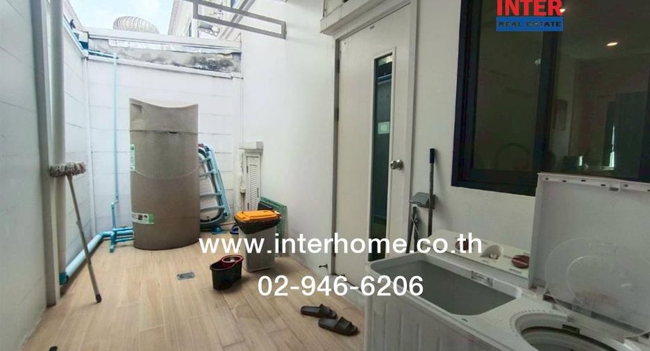 For sale 2 bedrooms townhouse in Lam Luk Ka, Pathum Thani
