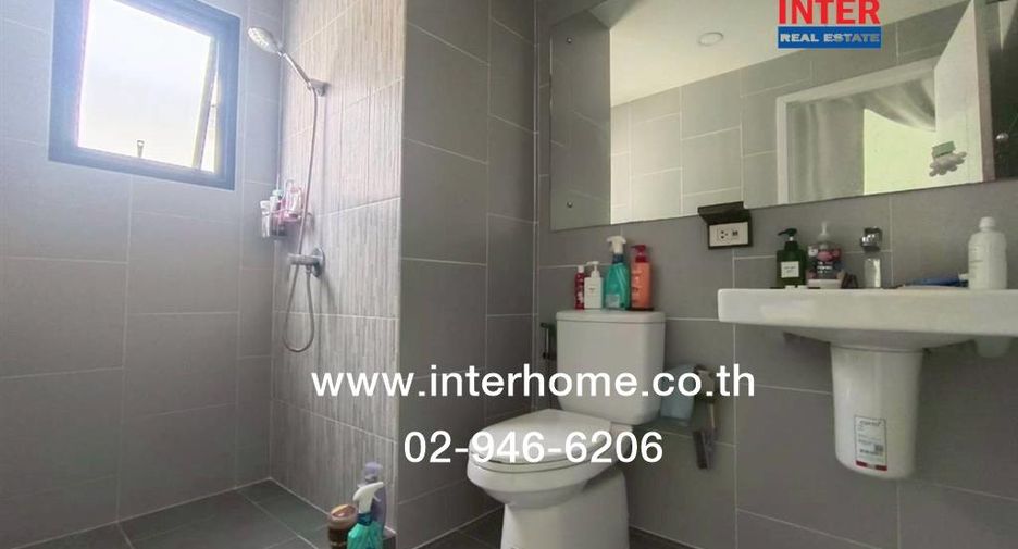 For sale 2 bedrooms townhouse in Lam Luk Ka, Pathum Thani