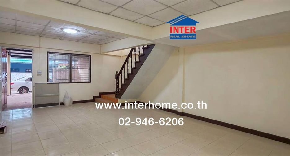 For sale 2 bedrooms townhouse in Pak Kret, Nonthaburi