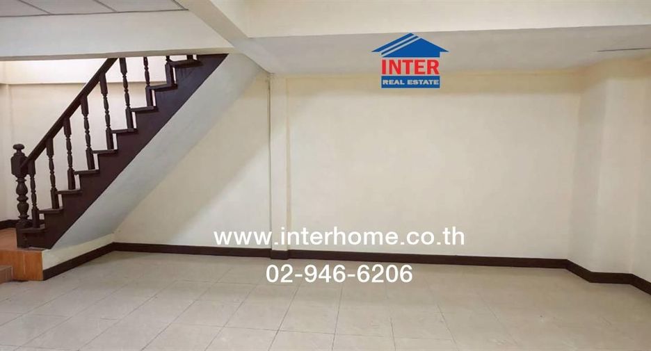 For sale 2 bedrooms townhouse in Pak Kret, Nonthaburi