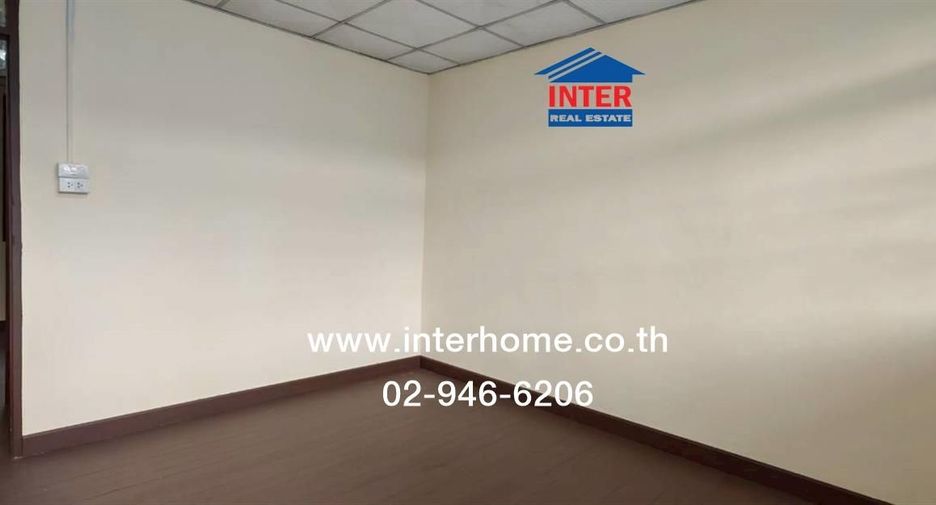 For sale 2 bedrooms townhouse in Pak Kret, Nonthaburi