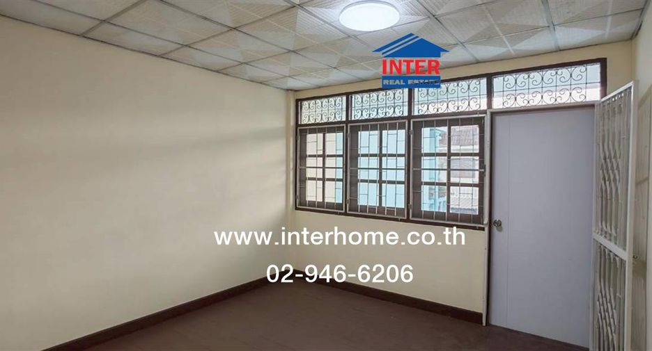 For sale 2 bedrooms townhouse in Pak Kret, Nonthaburi