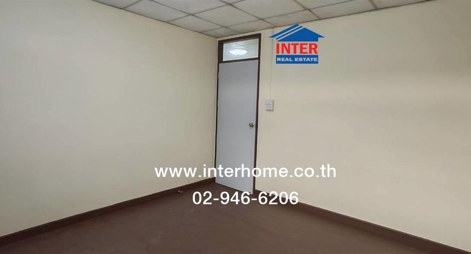 For sale 2 bedrooms townhouse in Pak Kret, Nonthaburi