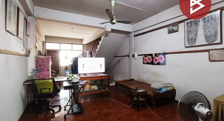 For sale 3 bedrooms retail Space in Bang Lamung, Chonburi