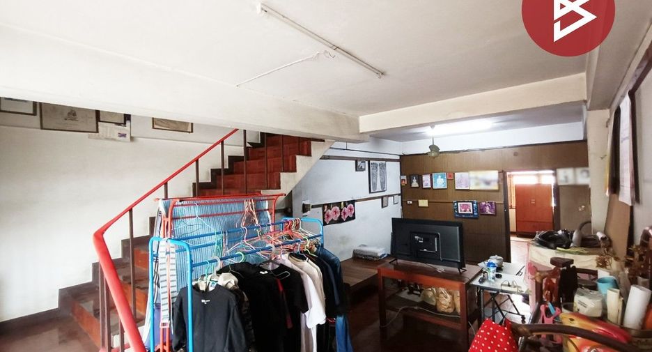 For sale 3 bedrooms retail Space in Bang Lamung, Chonburi