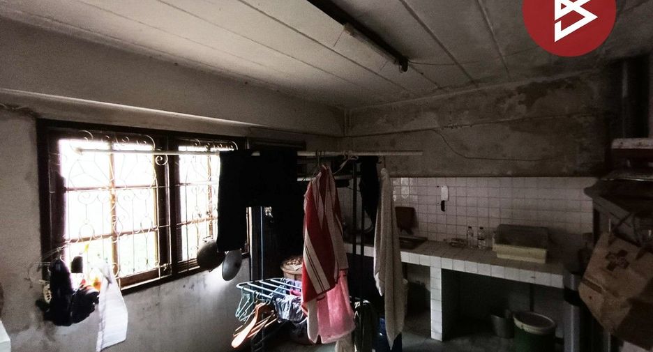 For sale 3 bedrooms retail Space in Bang Lamung, Chonburi