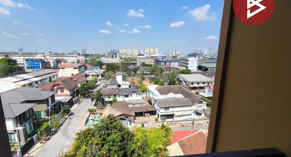 À vendre 1 chambre condo à Bang Na, Bangkok