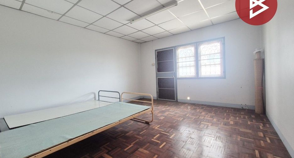Продажа 2 спальни торговое помещение в Mueang Chon Buri, Чонбури