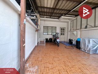 出售 2 卧室 联排别墅 在 Mueang Samut Prakan, Samut Prakan
