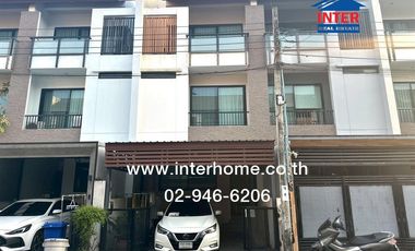 For sale 3 bedrooms townhouse in Lat Phrao, Bangkok