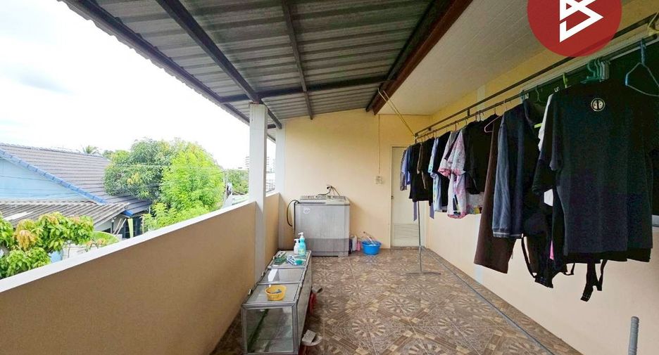 Casa en venta de 6 habitaciones en Mueang Chon Buri, Chonburi