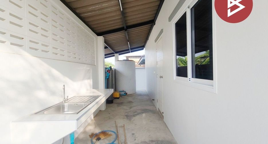 For sale 4 bedrooms house in Mueang Chachoengsao, Chachoengsao