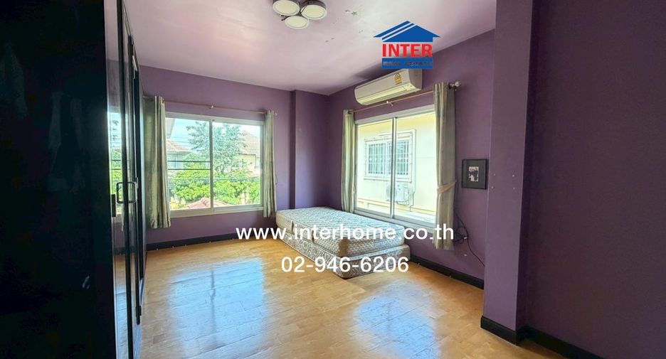 For sale 4 bedrooms house in Lam Luk Ka, Pathum Thani