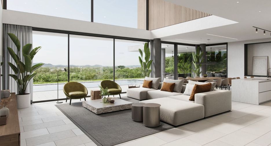 For sale 4 bedrooms villa in Mueang Phuket, Phuket