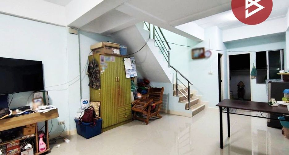 Casa adosada en venta de 2 habitaciones en Bang Sao Thong, Samut Prakan
