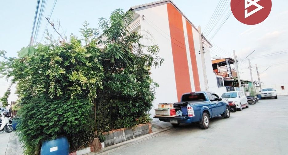 Casa adosada en venta de 2 habitaciones en Bang Sao Thong, Samut Prakan
