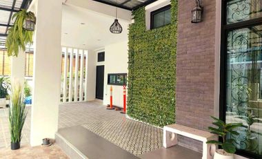 For sale 6 bedrooms house in Mueang Nonthaburi, Nonthaburi