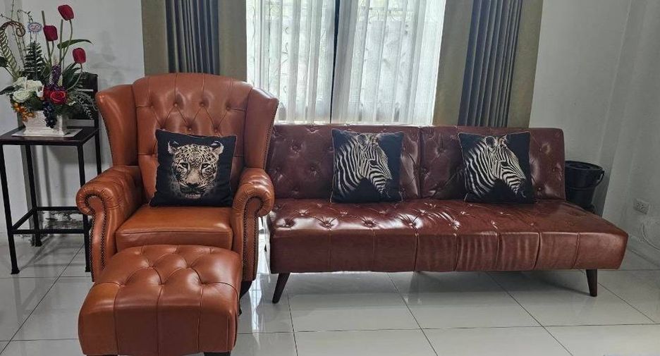 For sale 6 bedrooms house in Mueang Nonthaburi, Nonthaburi