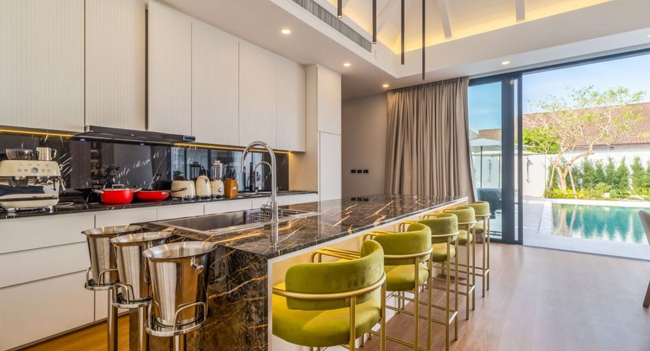 Villa en venta de 5 habitaciones en Thalang, Phuket