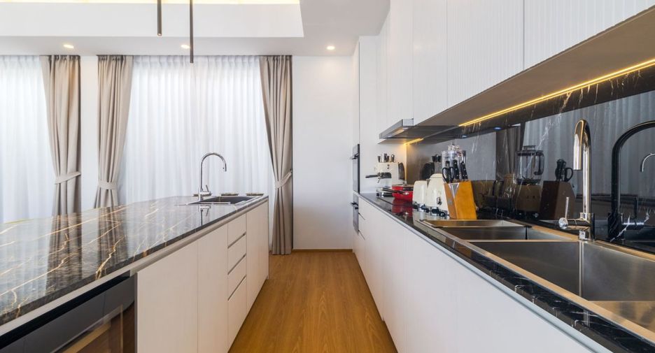 Villa en venta de 5 habitaciones en Thalang, Phuket