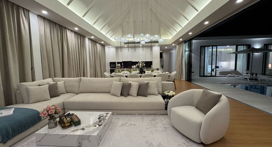 Villa en venta de 5 habitaciones en Thalang, Phuket