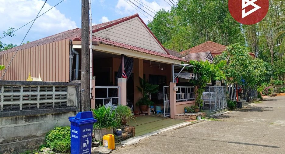 For sale 4 bedrooms house in Mueang Trat, Trat