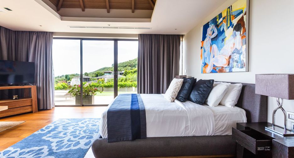 For sale 7 bedrooms villa in Thalang, Phuket