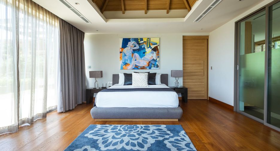 For sale 7 bedrooms villa in Thalang, Phuket