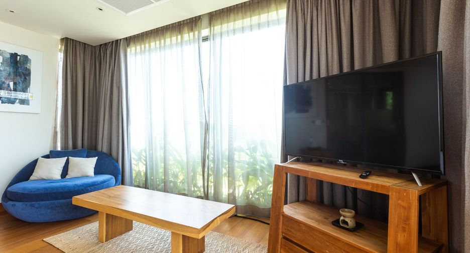 For sale 7 bedrooms villa in Thalang, Phuket