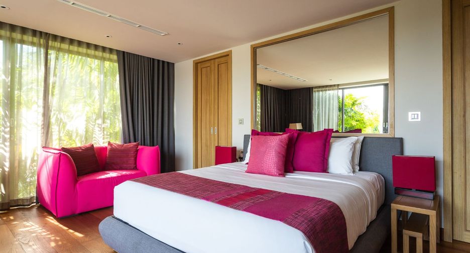 For sale 7 bedrooms villa in Thalang, Phuket