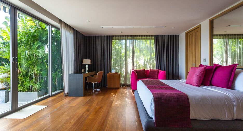 For sale 7 bedrooms villa in Thalang, Phuket