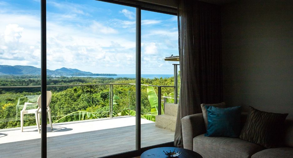 For sale 7 bedrooms villa in Thalang, Phuket