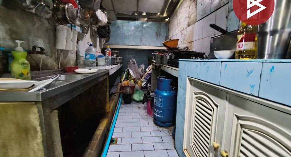 Casa en venta de 3 habitaciones en Bang Khun Thian, Bangkok