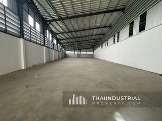 For rent warehouse in Mueang Samut Prakan, Samut Prakan