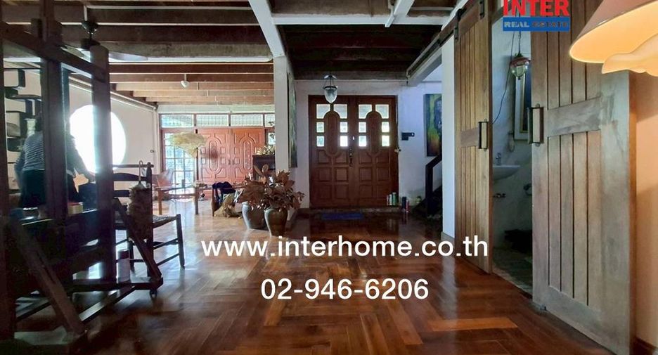Продажа 6 спальни дом в Bang Kruai, Нонтабури