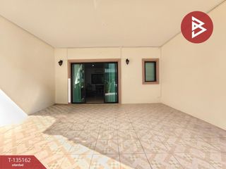 Reihenhaus zum Kauf mit 3 Zimmer in Krathum Baen, Samut Sakhon