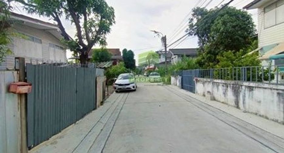 出售 土地 在 Bang Khun Thian, 曼谷