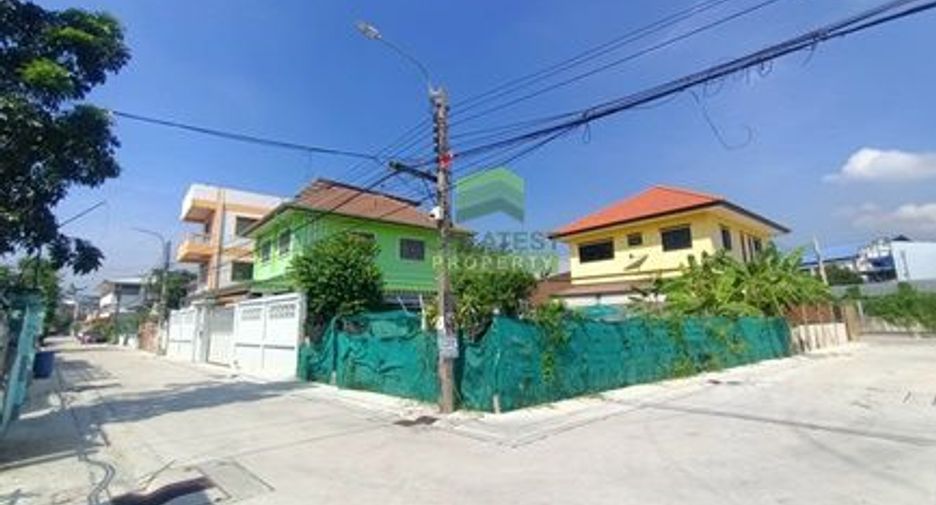 出售 土地 在 Bang Khun Thian, 曼谷