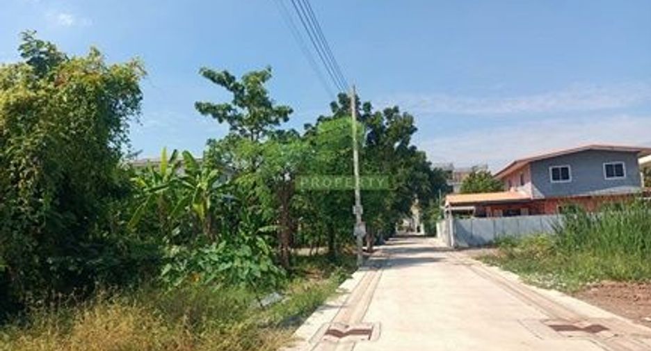 出售 土地 在 Bang Khun Thian, 曼谷